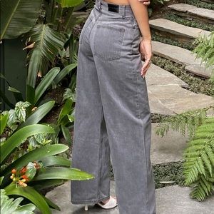 Glassons High Rise Relaxed Jeans 